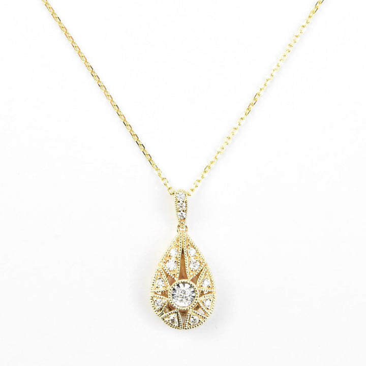 14k Yellow Gold Teardrop Diamond Starburst Necklace