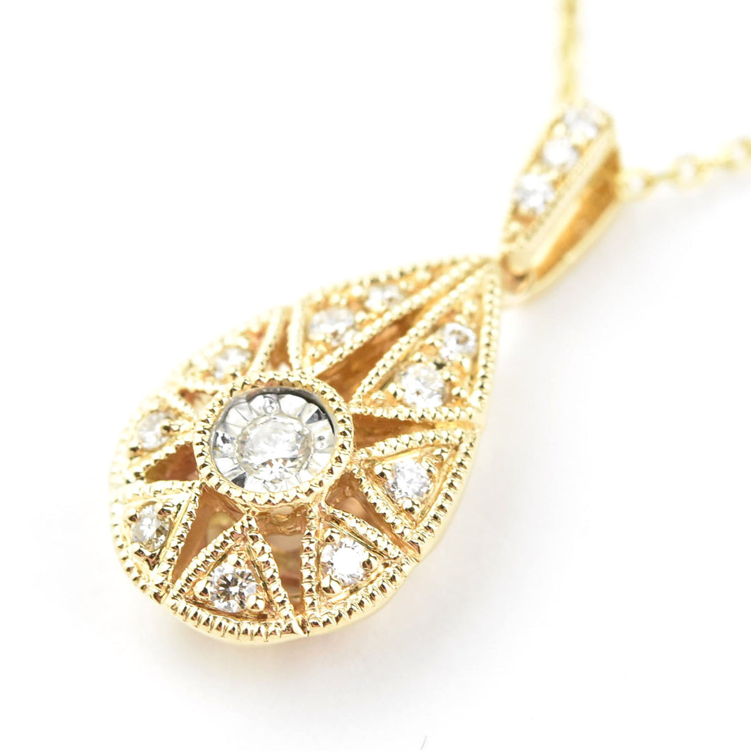 14k Yellow Gold Teardrop Diamond Starburst Necklace