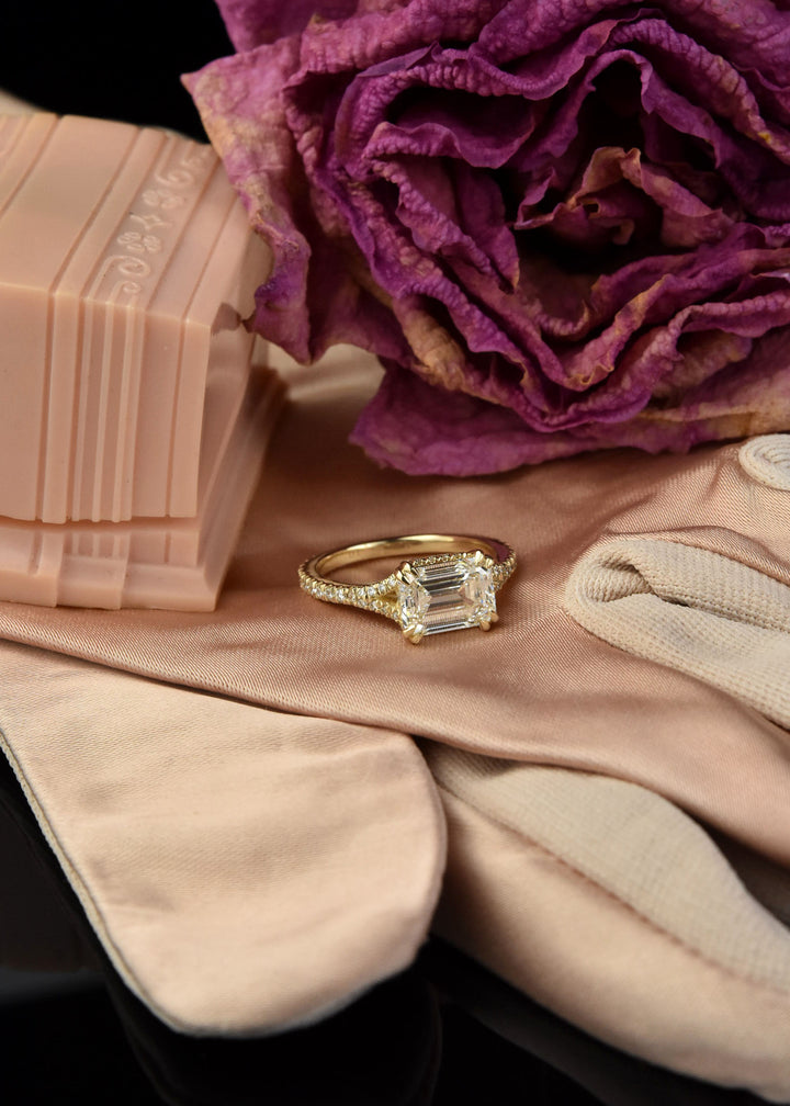 East West Diamond Ring in 14k Gold - Goldmakers Fine Jewelry