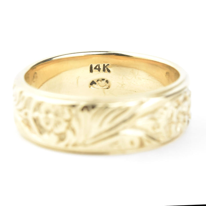 Victorian Floral Gents Band in Gold