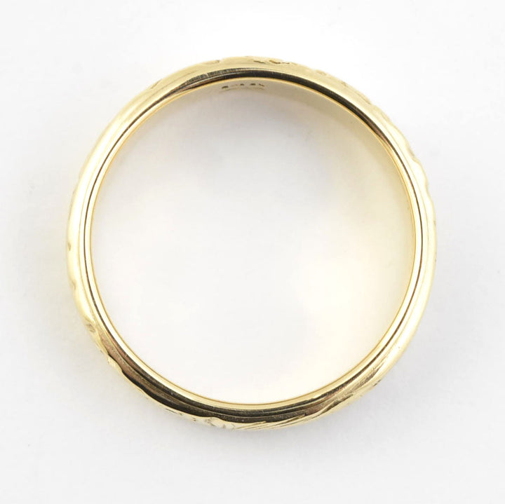 Victorian Floral Gents Band in Gold