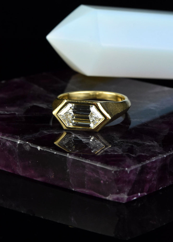 The Paulina: Diamond Solitaire in 18k Yellow Gold
