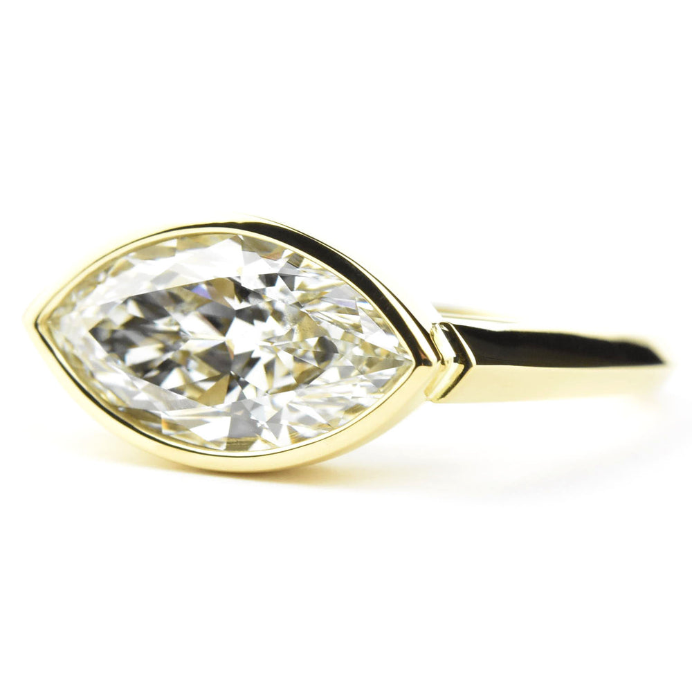 Marquise Diamond Bezel Ring in 18k Gold - Goldmakers Fine Jewelry