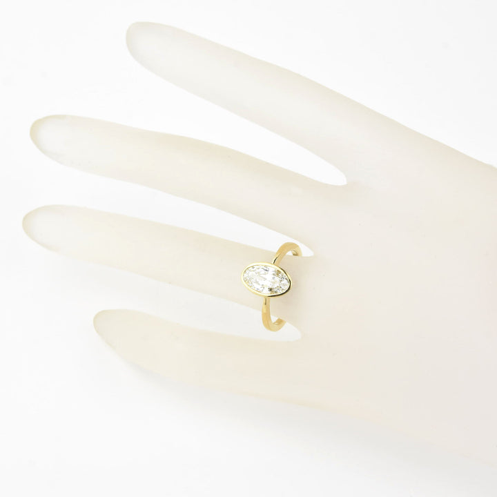 Moval-Cut Diamond Engagement Ring in 18k Gold