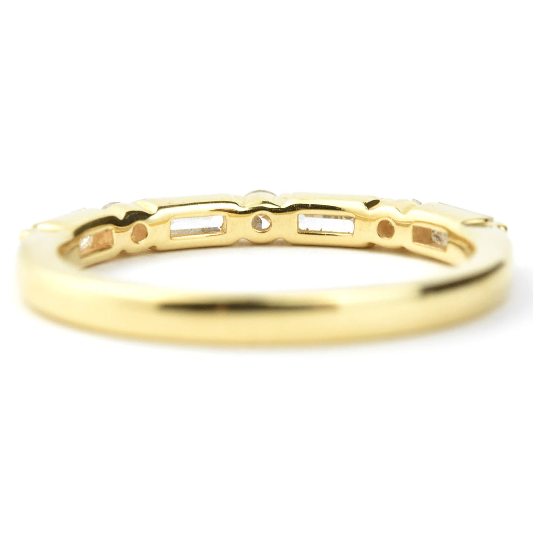 Baguette Diamond Band in 18k Yellow Gold - Goldmakers Fine Jewelry