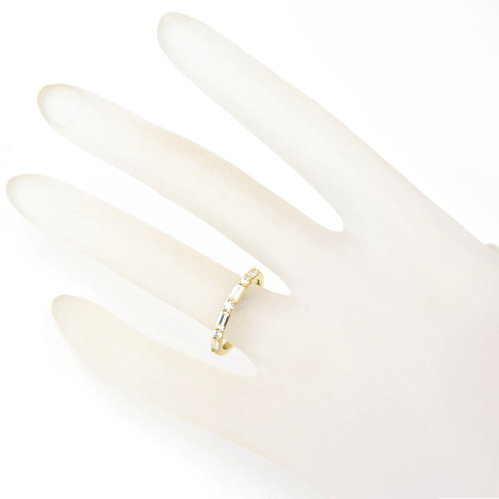 Baguette Diamond Band in 18k Yellow Gold - Goldmakers Fine Jewelry