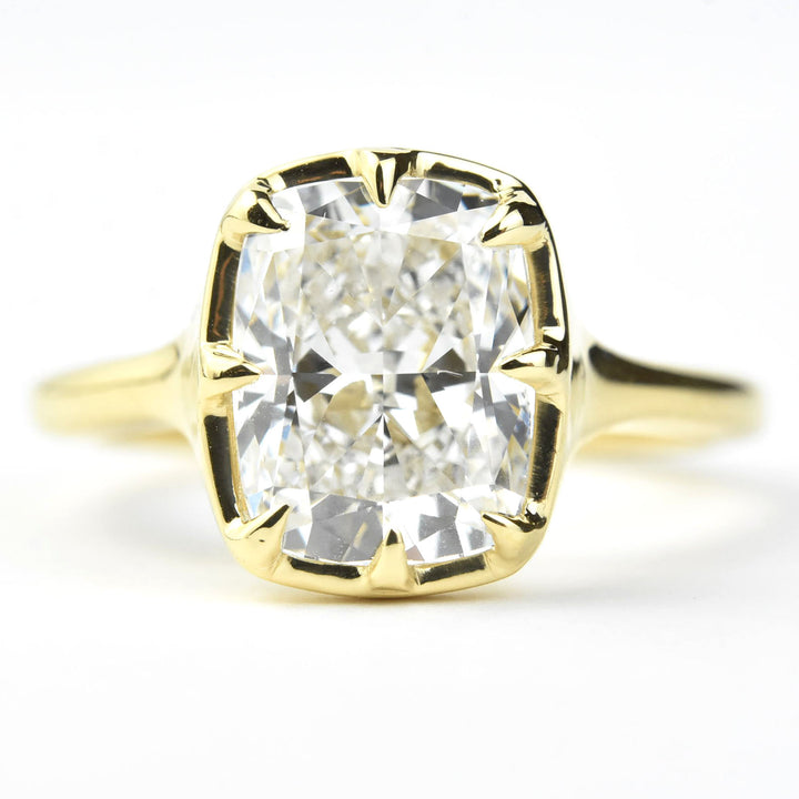 The Emmalee: Cushion-Cut Diamond Engagement Ring in 18K - Goldmakers Fine Jewelry