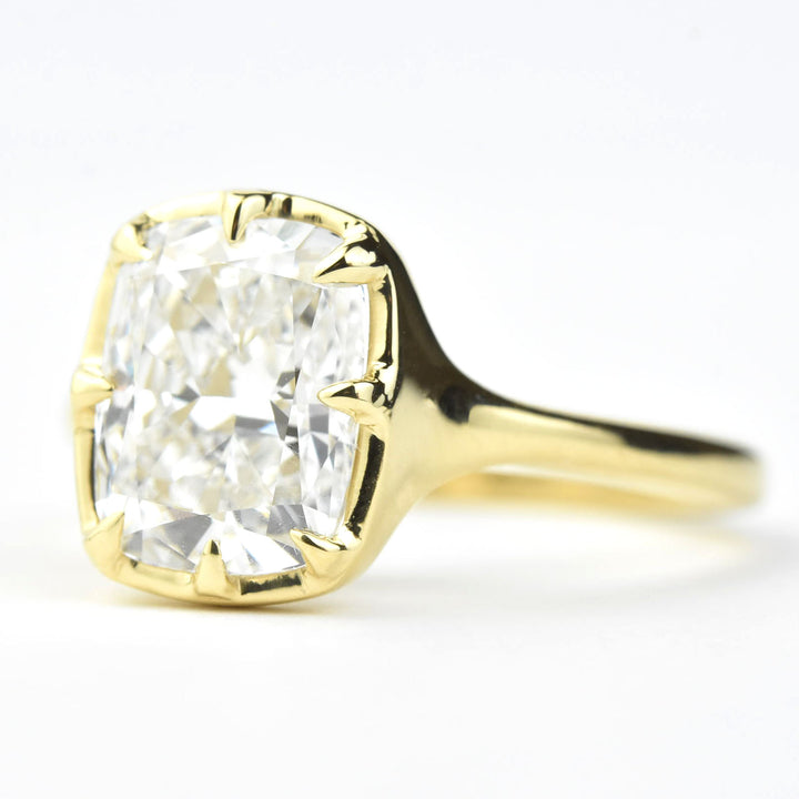 The Emmalee: Cushion-Cut Diamond Engagement Ring in 18K - Goldmakers Fine Jewelry