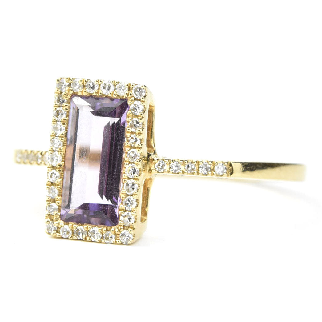 Amethyst and Diamond Ring in 14k Yellow Gold