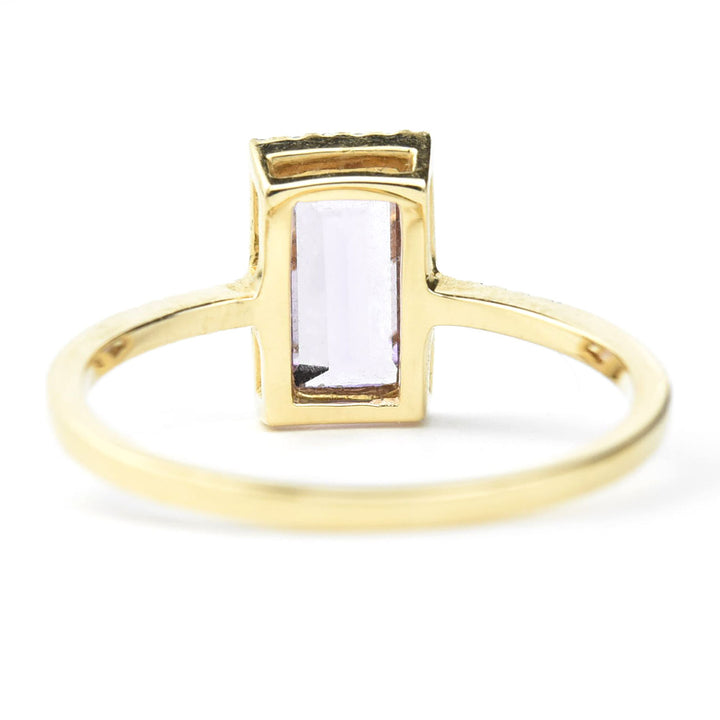 Amethyst and Diamond Ring in 14k Yellow Gold
