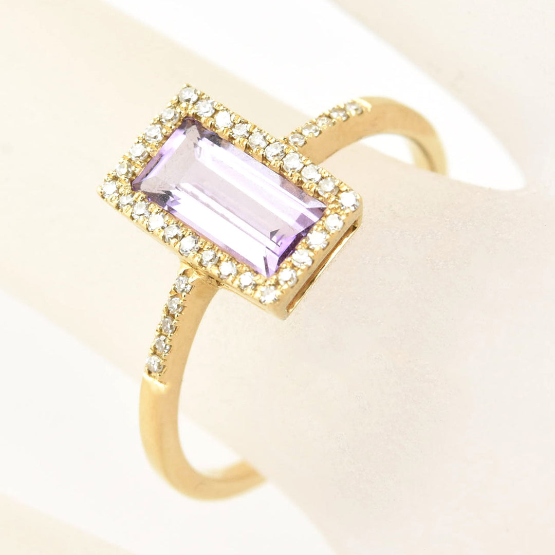 Amethyst and Diamond Ring in 14k Yellow Gold