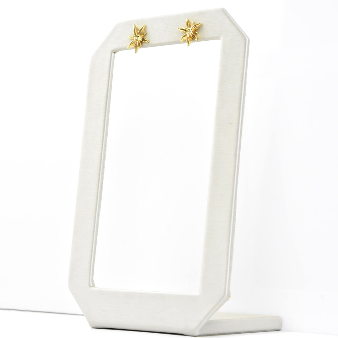 Mini Star Anise Posts - Goldmakers Fine Jewelry