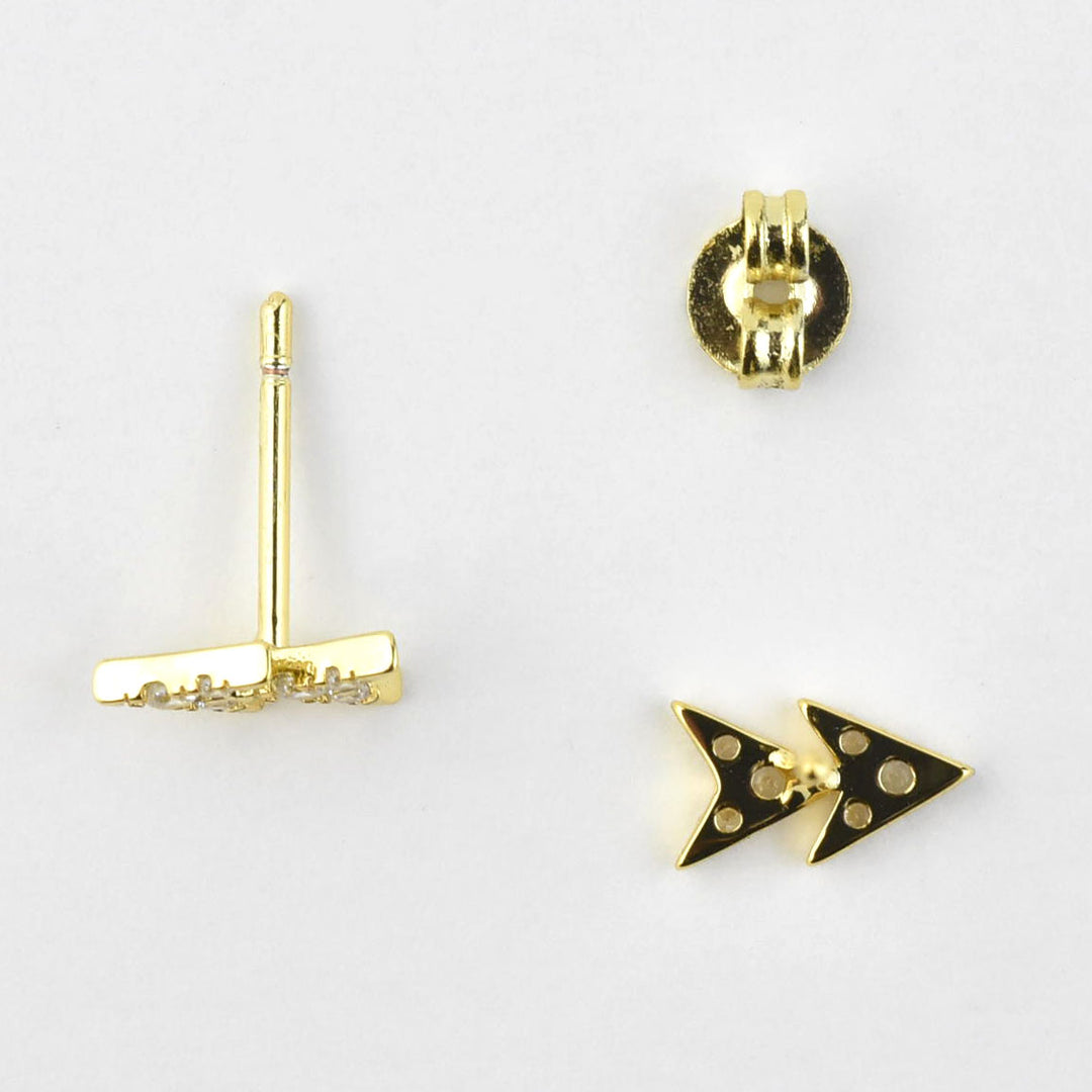 Double Arrow Studs - Goldmakers Fine Jewelry