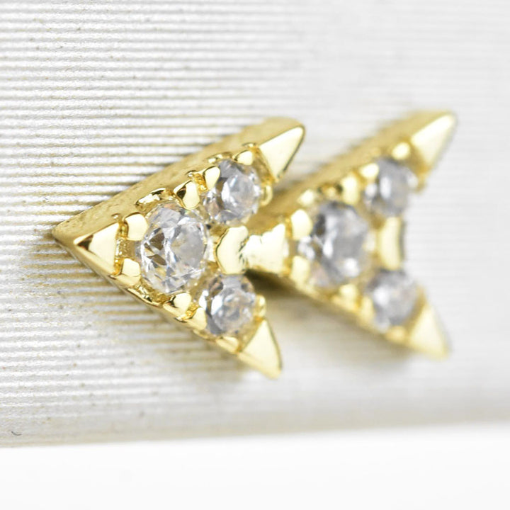 Double Arrow Studs - Goldmakers Fine Jewelry