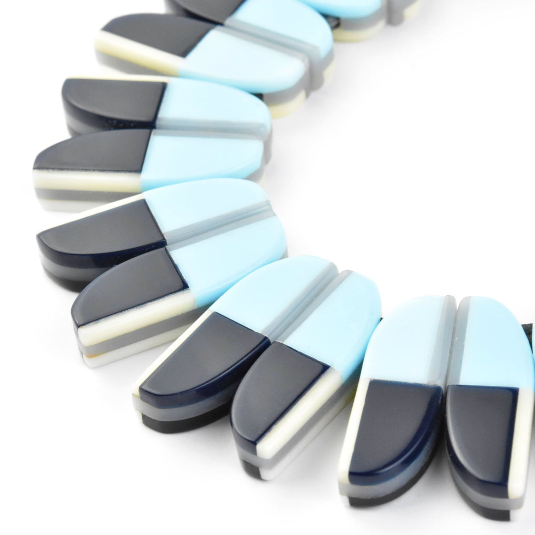 Aurora One Line Collar in Blue