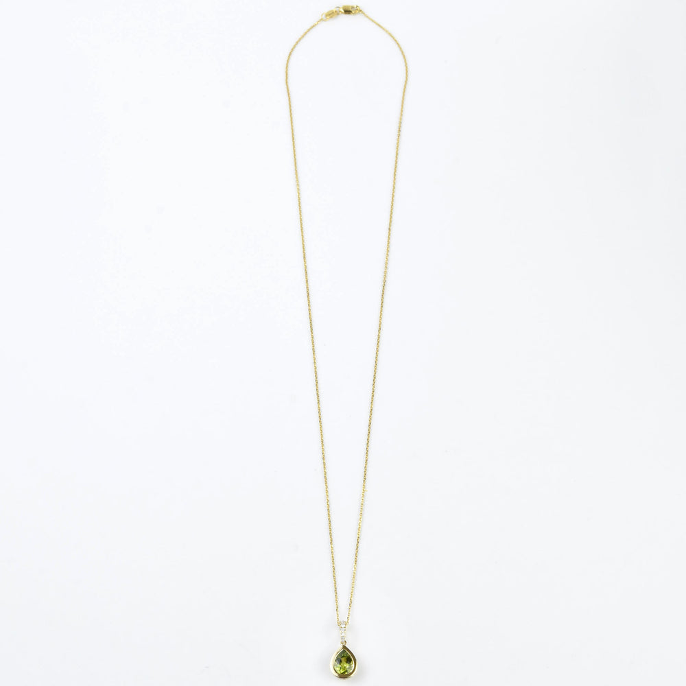 The Clara: Peridot and Diamond Necklace Gold - Goldmakers Fine Jewelry