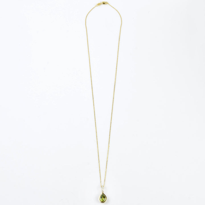 The Clara: Peridot and Diamond Necklace Gold - Goldmakers Fine Jewelry