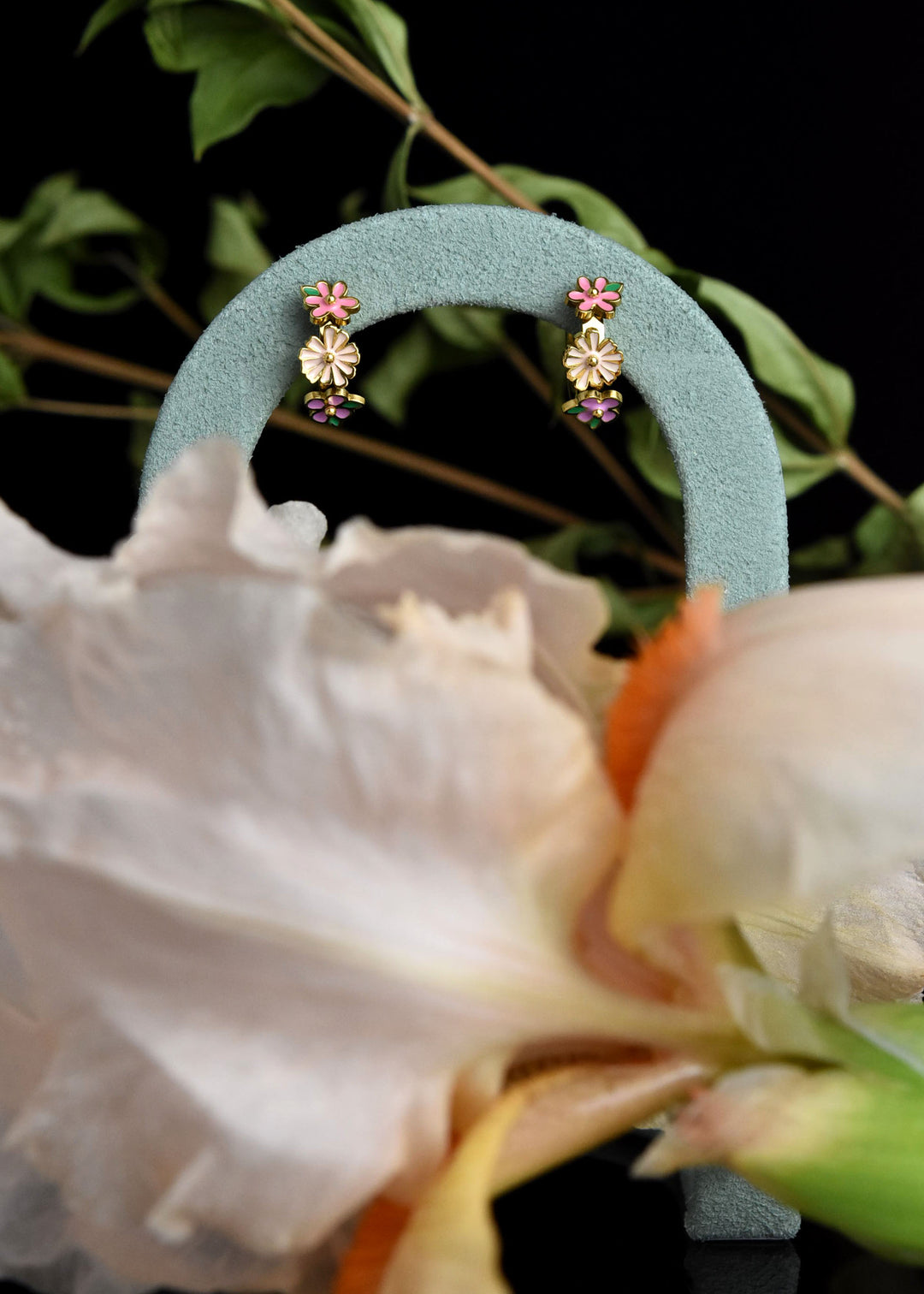 Bloom Trio 3D Huggie Hoops - Goldmakers Fine Jewelry