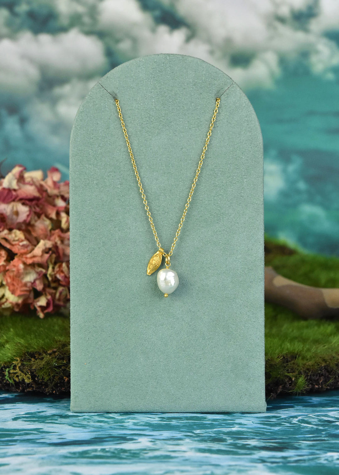 Budding Leaf Necklace