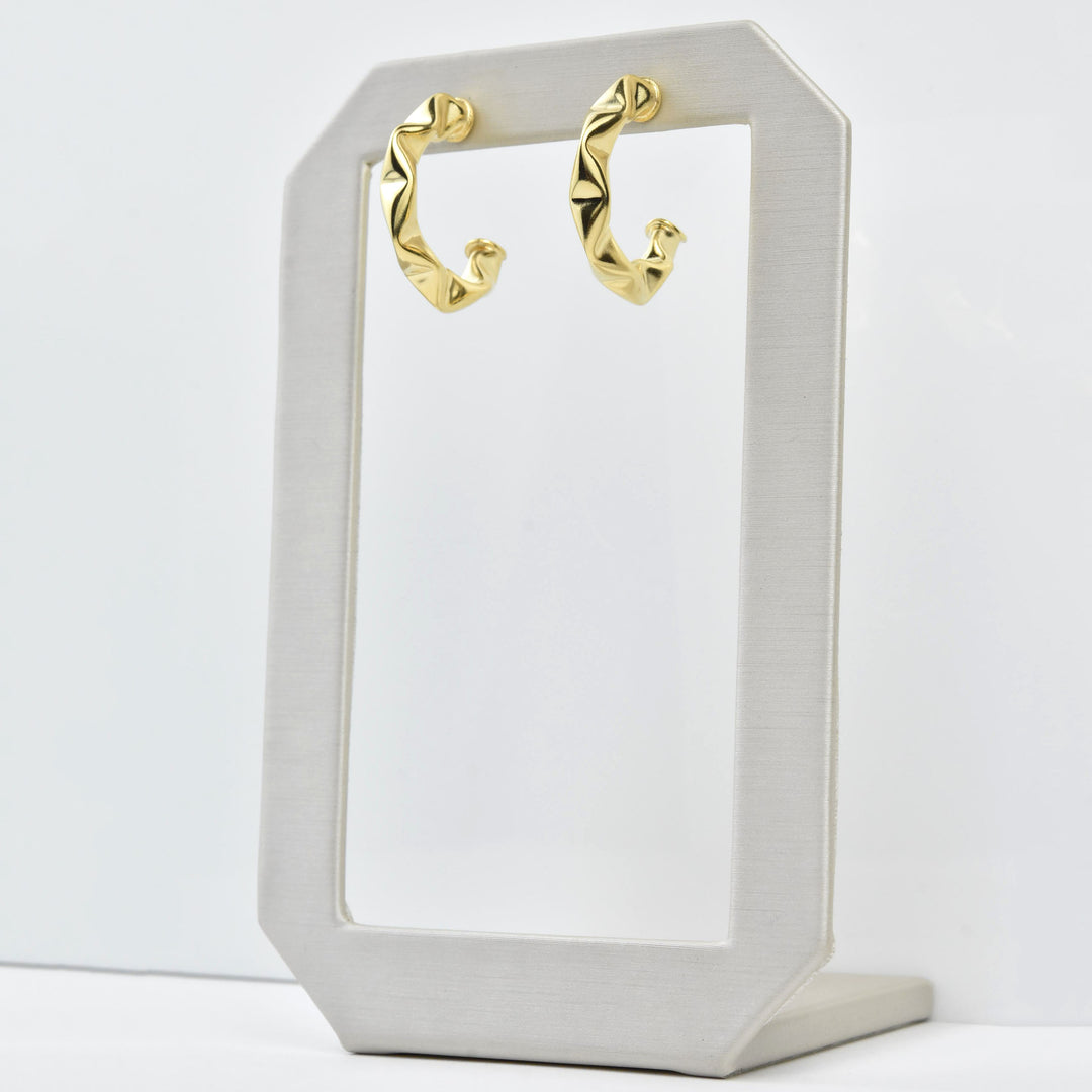 Crimped Hoop Earrings - Goldmakers Fine Jewelry