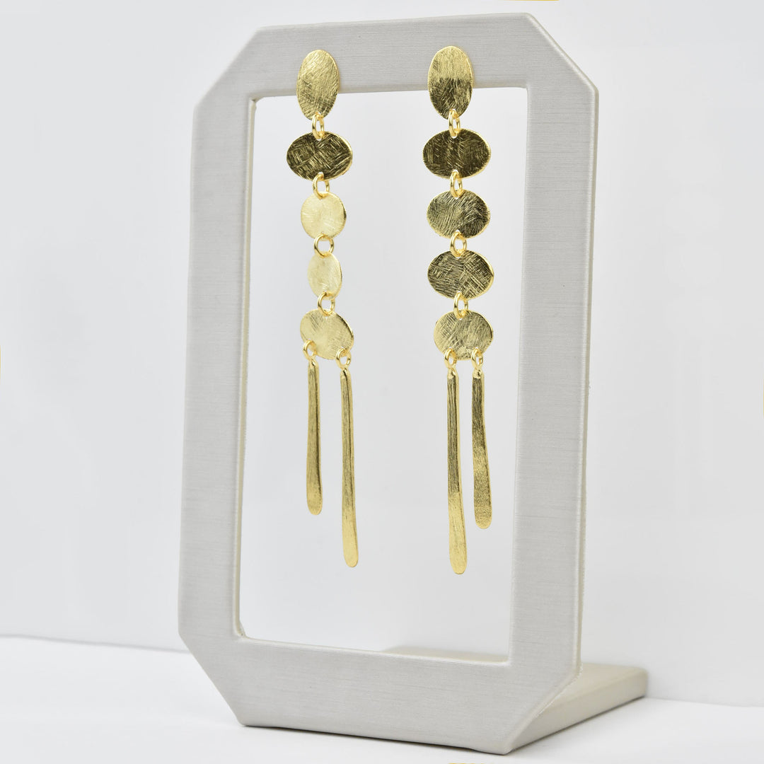 Falling Circles Earrings - Goldmakers Fine Jewelry