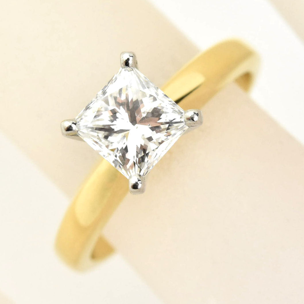 Princess Cut Diamond Solitaire Engagement Ring in 14k Yellow Gold - Goldmakers Fine Jewelry