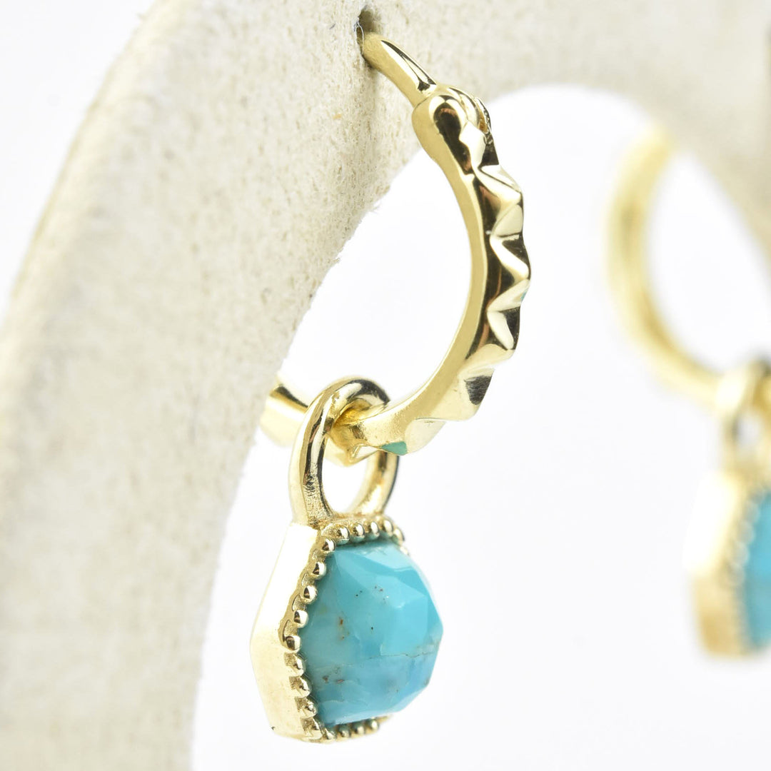 Capella Huggies & Charms - Goldmakers Fine Jewelry