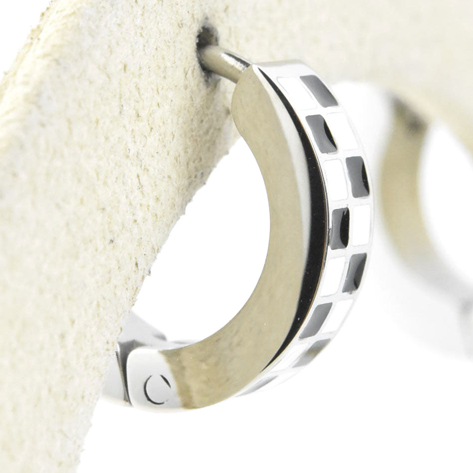 Checkered Chunky Huggie Hoops - Goldmakers Fine Jewelry