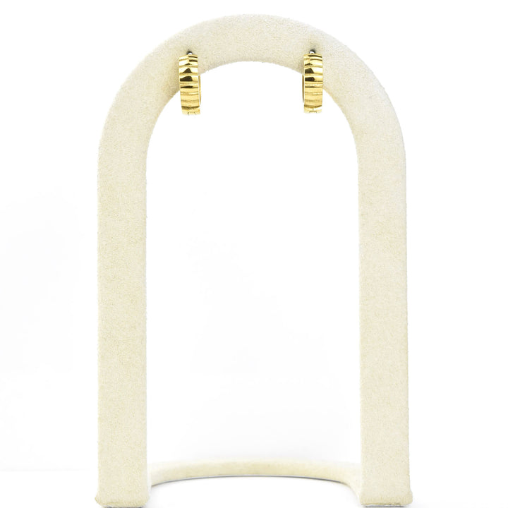 Chunky Scalloped Huggie Hoops - Goldmakers Fine Jewelry