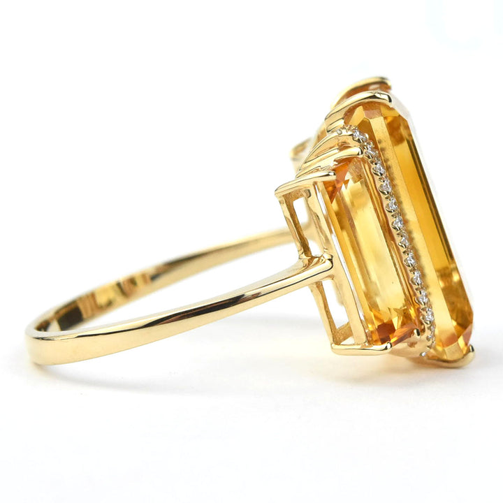 The Marigold: Citrine and Diamond Cocktail Ring - Goldmakers Fine Jewelry