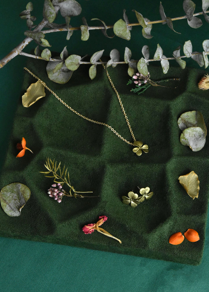 Clover Necklace