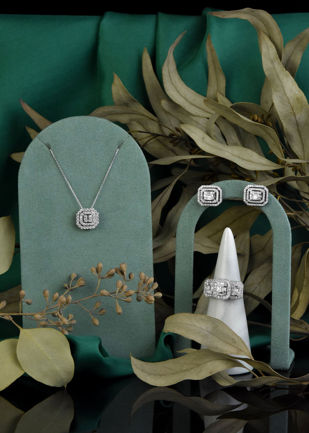 Diamond Cluster Necklace in 14k White Gold