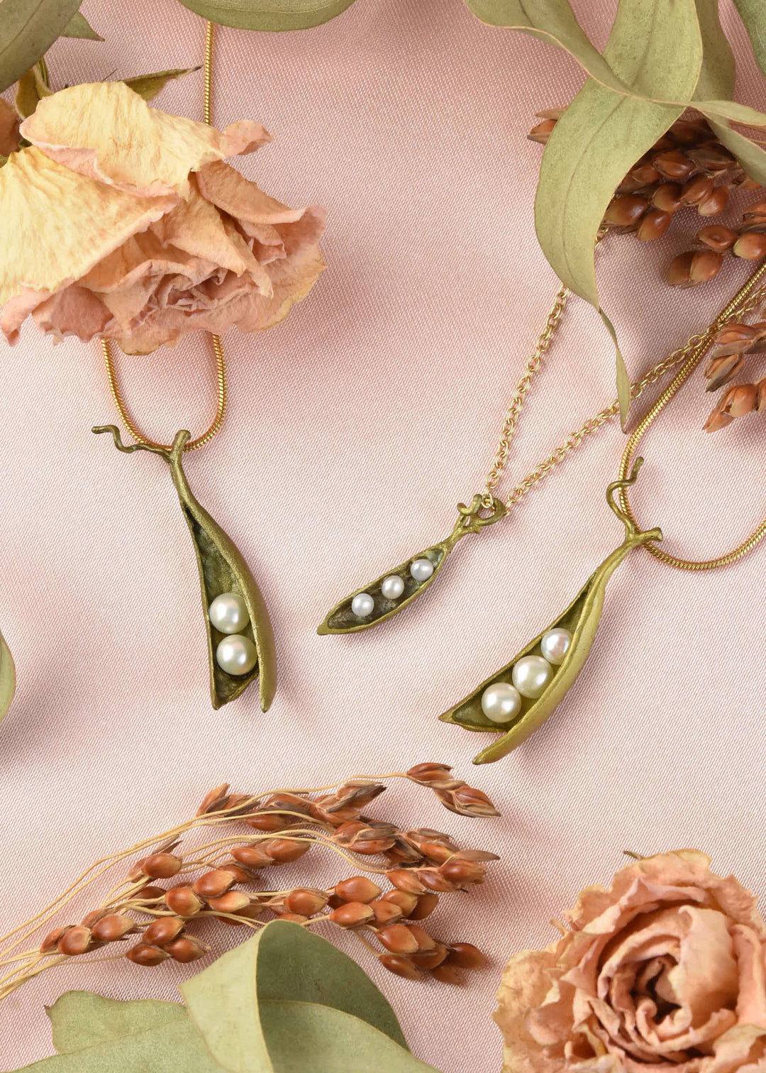 Mini Three Peas in a Pod Necklace