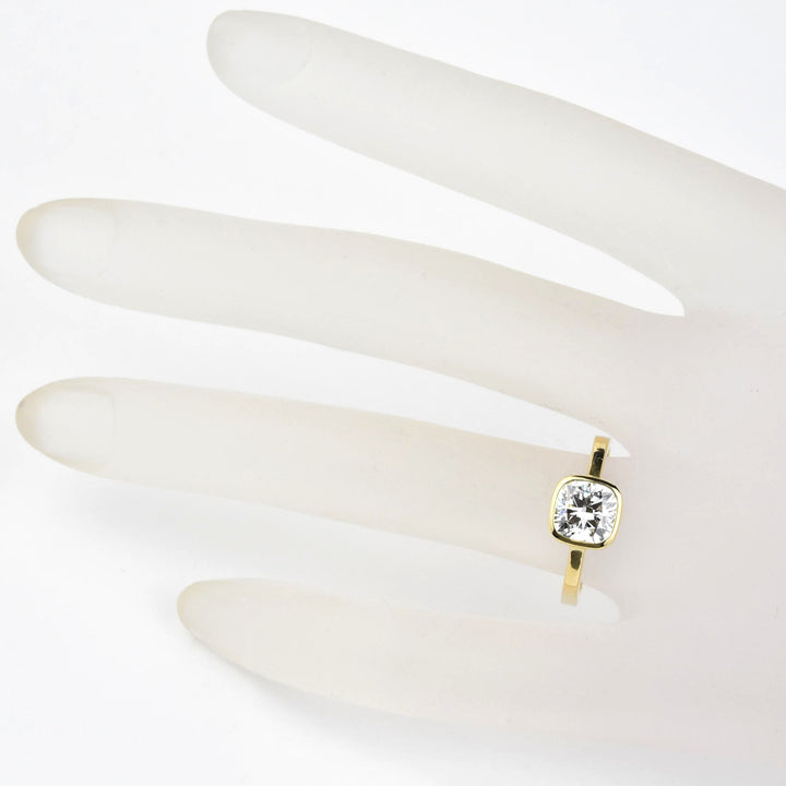 Cushion-Cut Diamond Engagement Ring - Goldmakers Fine Jewelry
