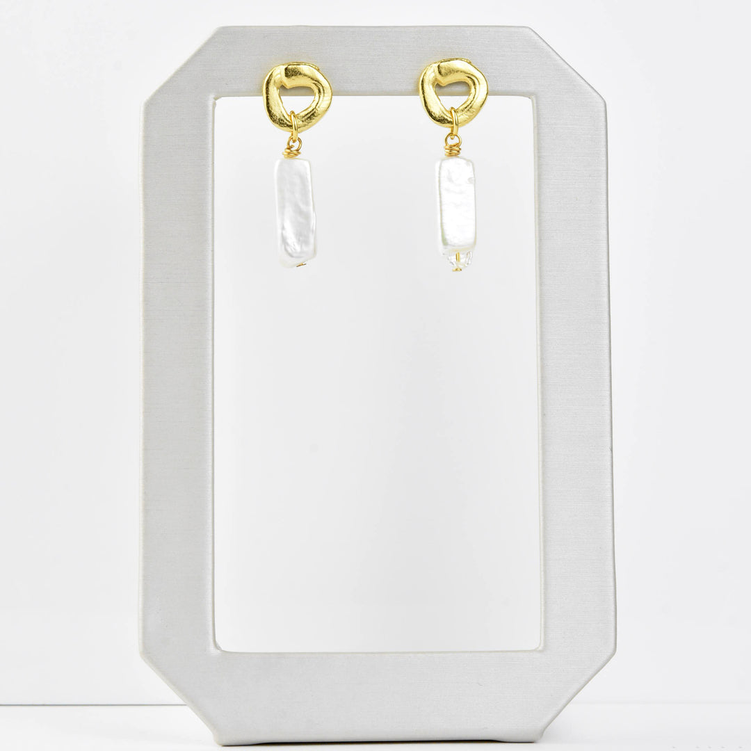 Cycles Earrings with Pearls