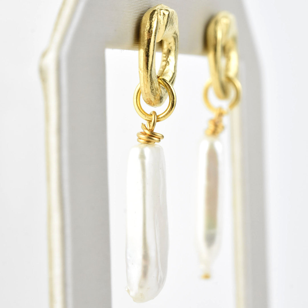 Cycles Earrings with Pearls