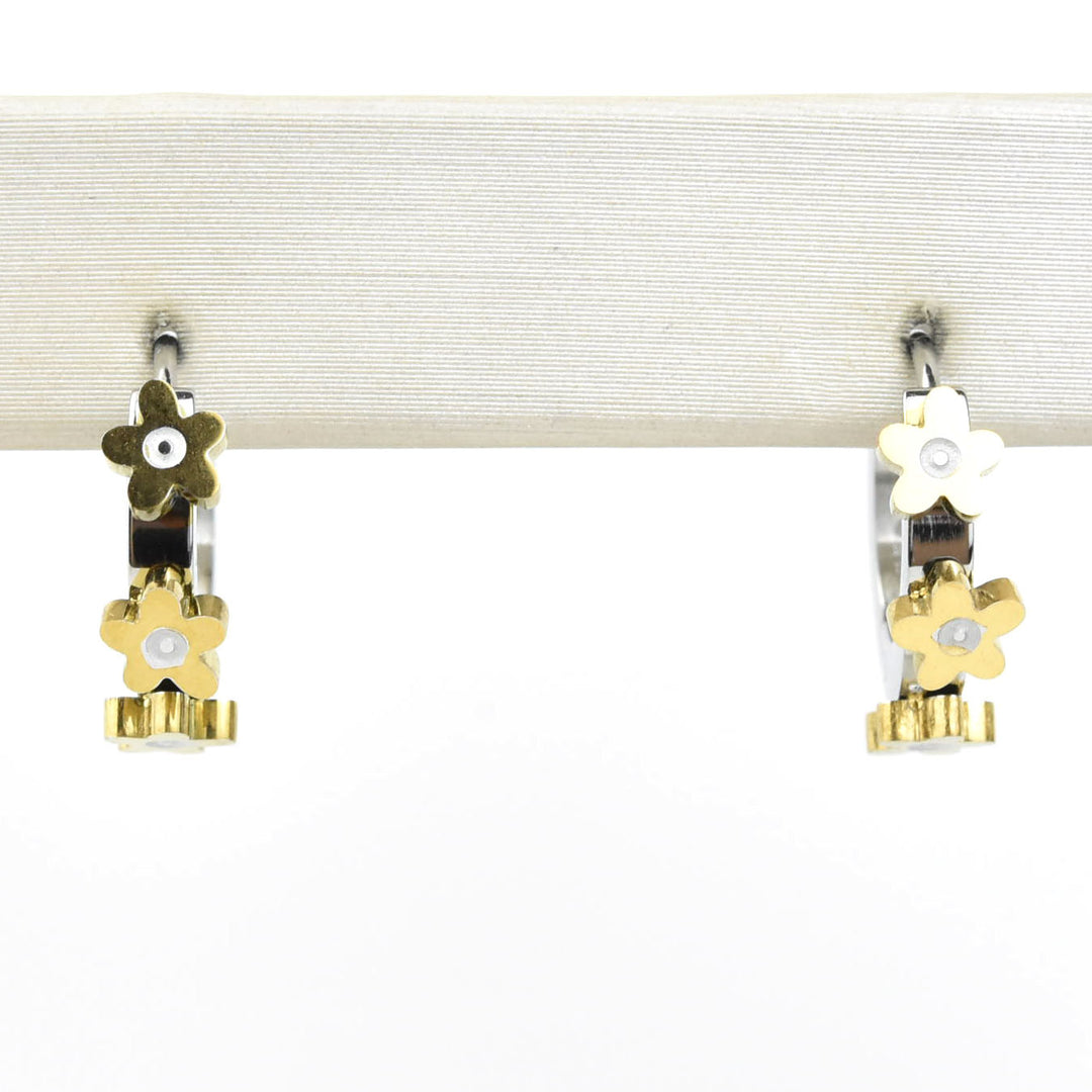 Daisy 3D Huggie Hoops - Goldmakers Fine Jewelry