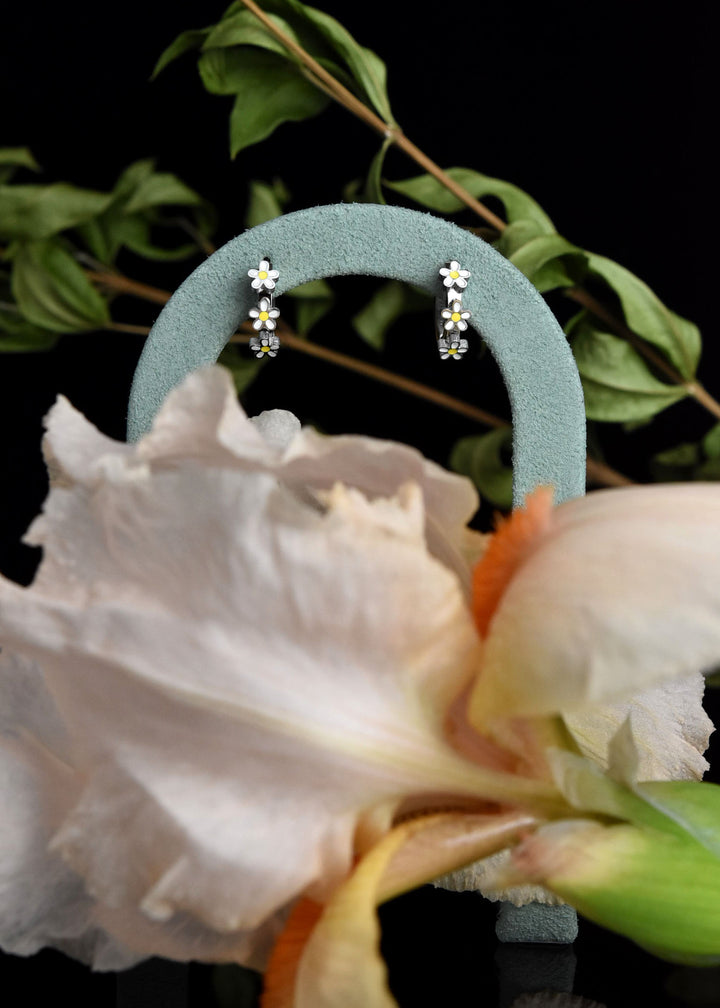 Daisy 3D Huggie Hoops - Goldmakers Fine Jewelry