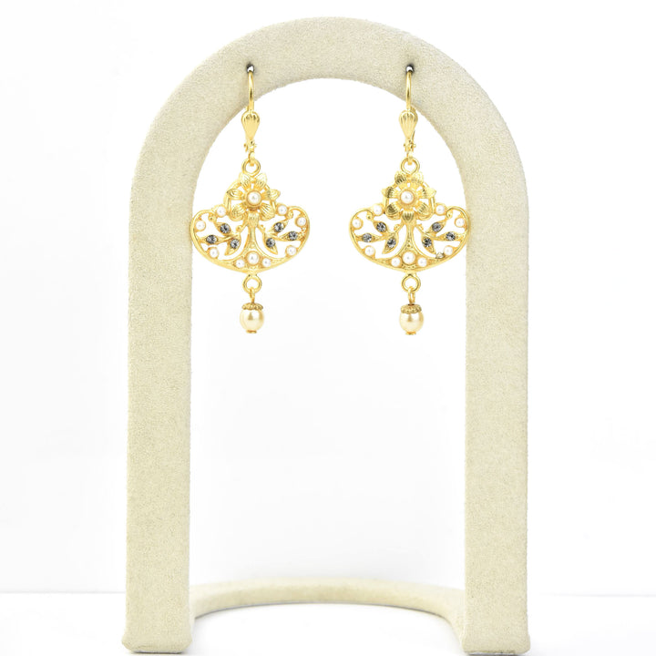 Daisy Fan Earrings with Pearls - Goldmakers Fine Jewelry