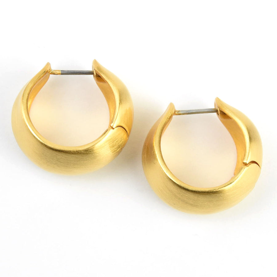 Flow Huggie Hoops - Goldmakers Fine Jewelry