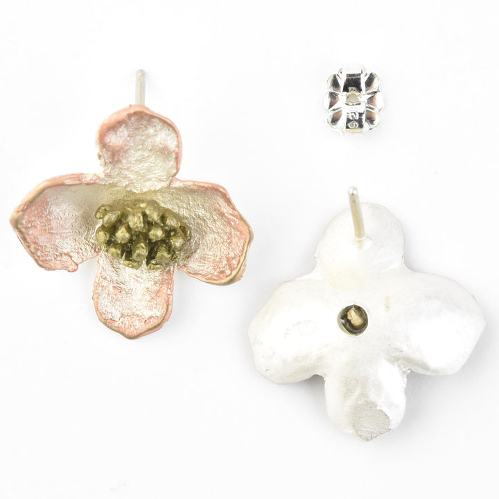 Dogwood Post Earrings - Goldmakers Fine Jewelry