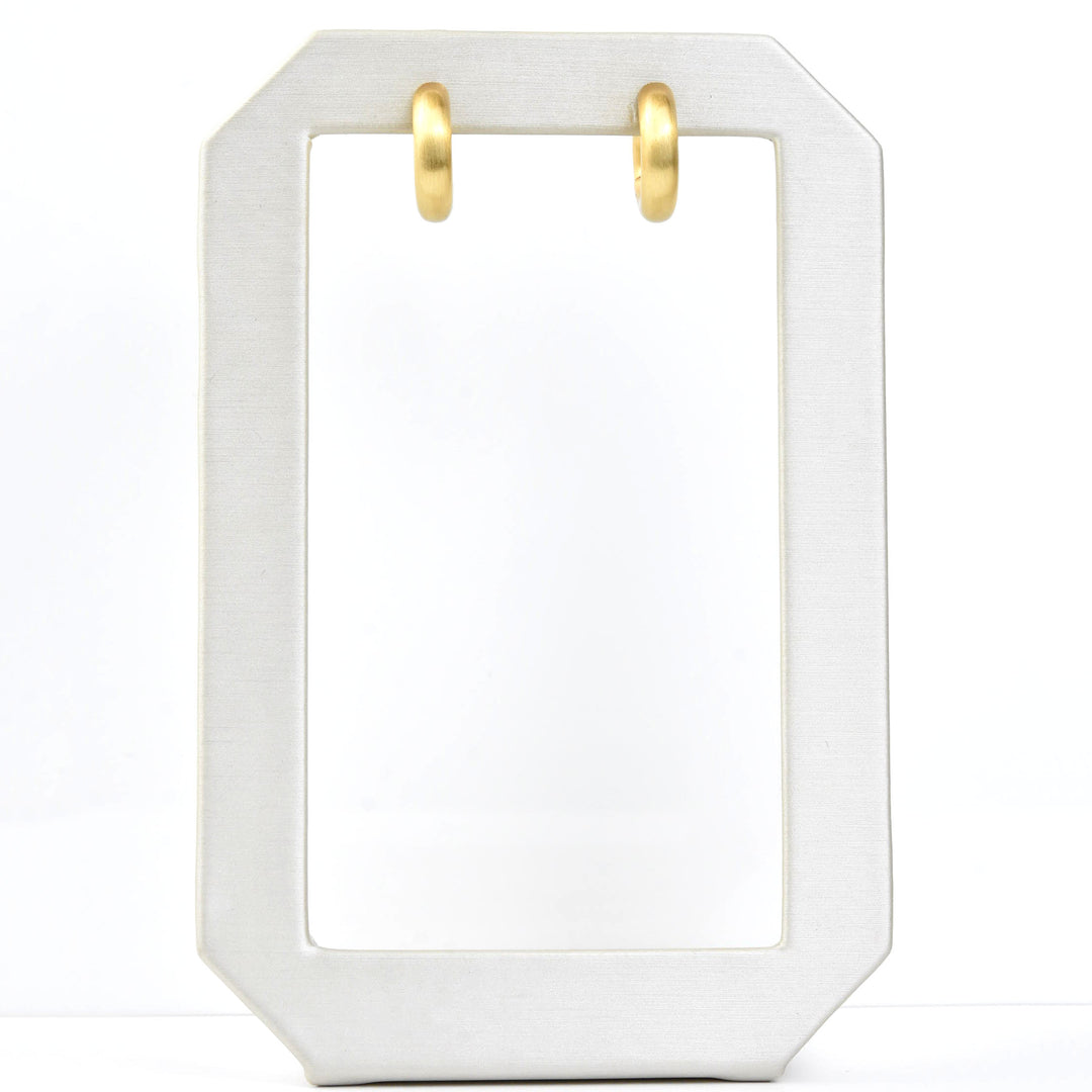Dune Huggie Hoops