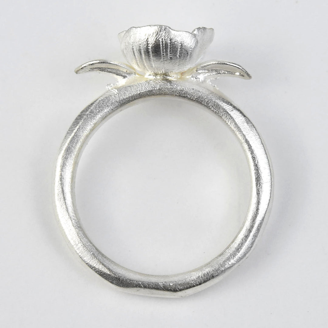 Dainty Poppy Ring - Goldmakers Fine Jewelry