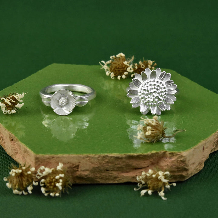 Large Sunflower Ring - Goldmakers Fine Jewelry