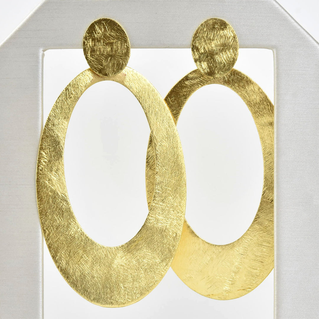 Small Elongated Tejo Earring in Gold Tone