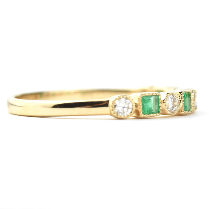 14k Yellow Gold Emerald & Diamond Band