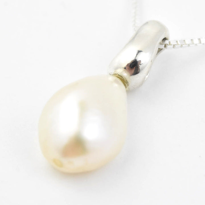 Emmy Necklace