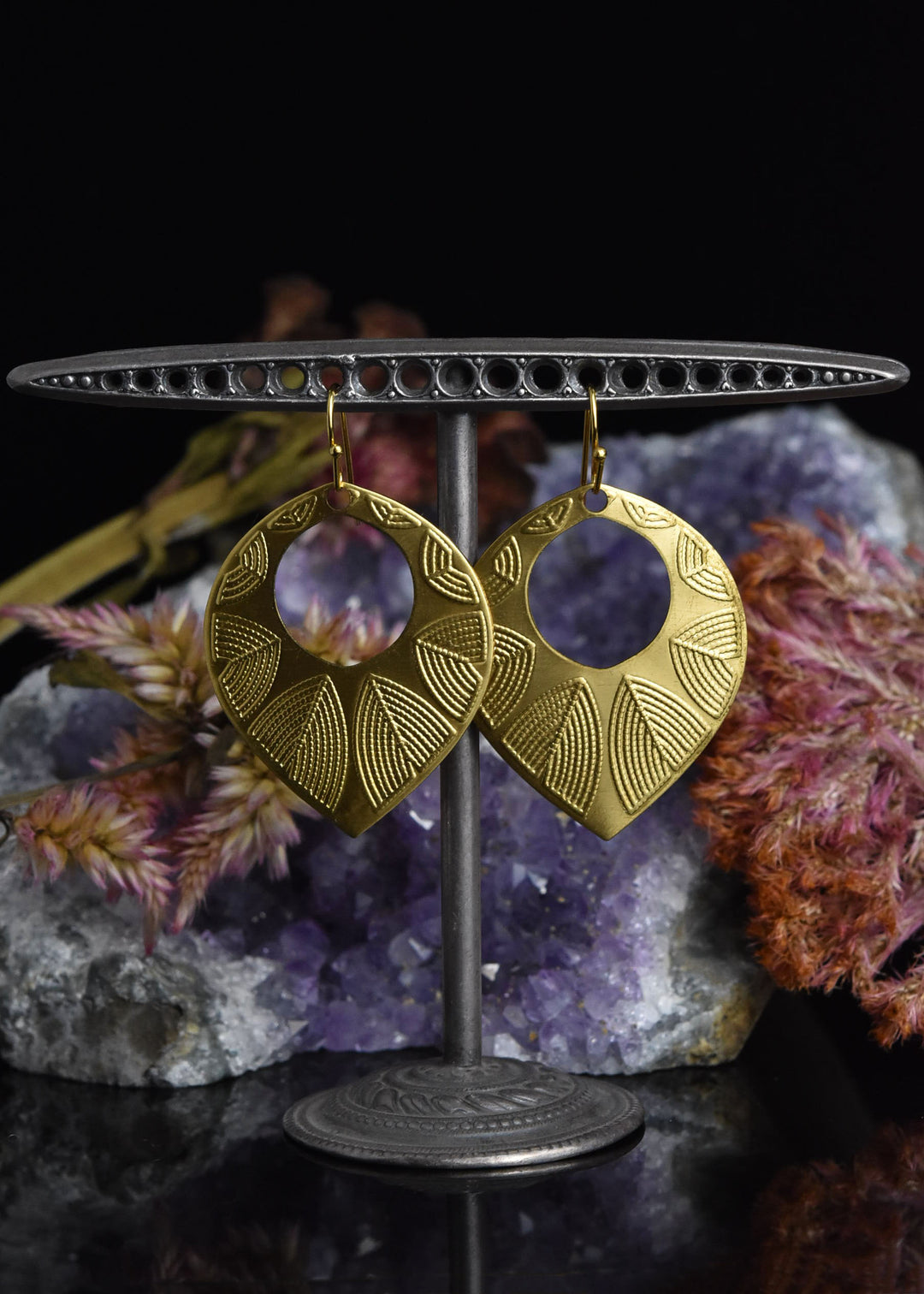 Etched Teardrop Earrings - Goldmakers Fine Jewelry