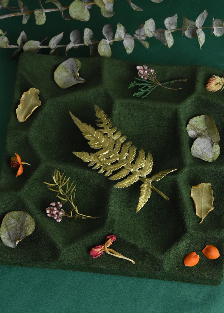 Fern Brooch - Goldmakers Fine Jewelry
