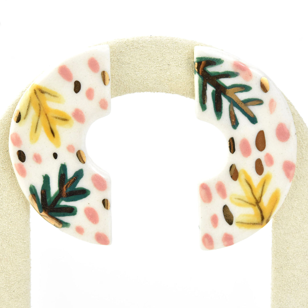 Floral Arch Stud Earrings - Goldmakers Fine Jewelry